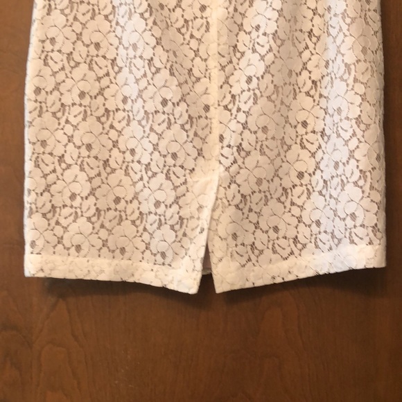 Sale 🎈3/$20 EUC Lace Overlay Apt9 Skirt size 10 - Picture 3 of 9